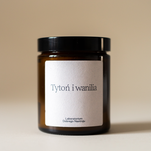 Świeca sojowa: Tytoń i wanilia 180ml