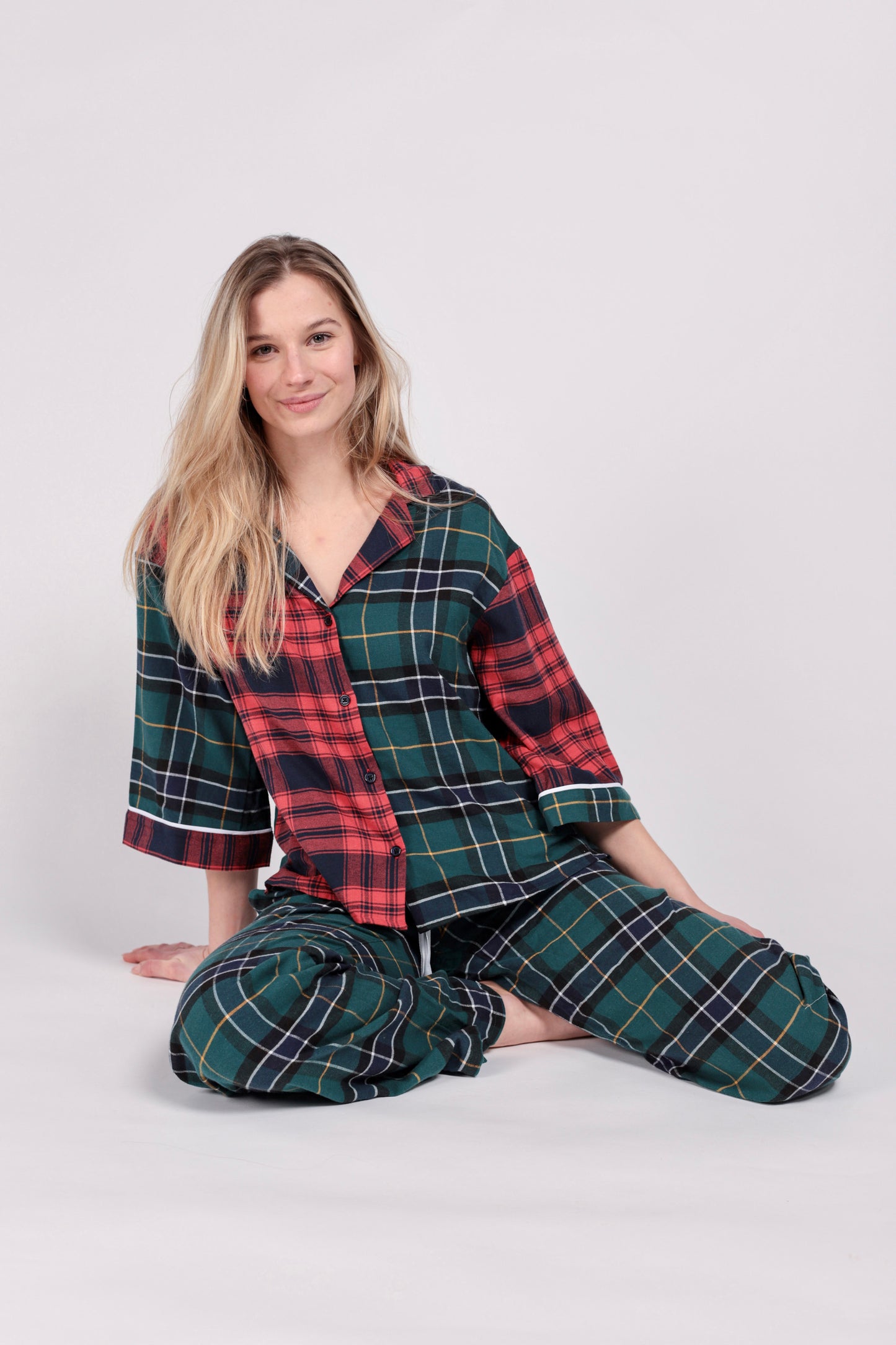 DKNY- flanelowa piżama w kratę