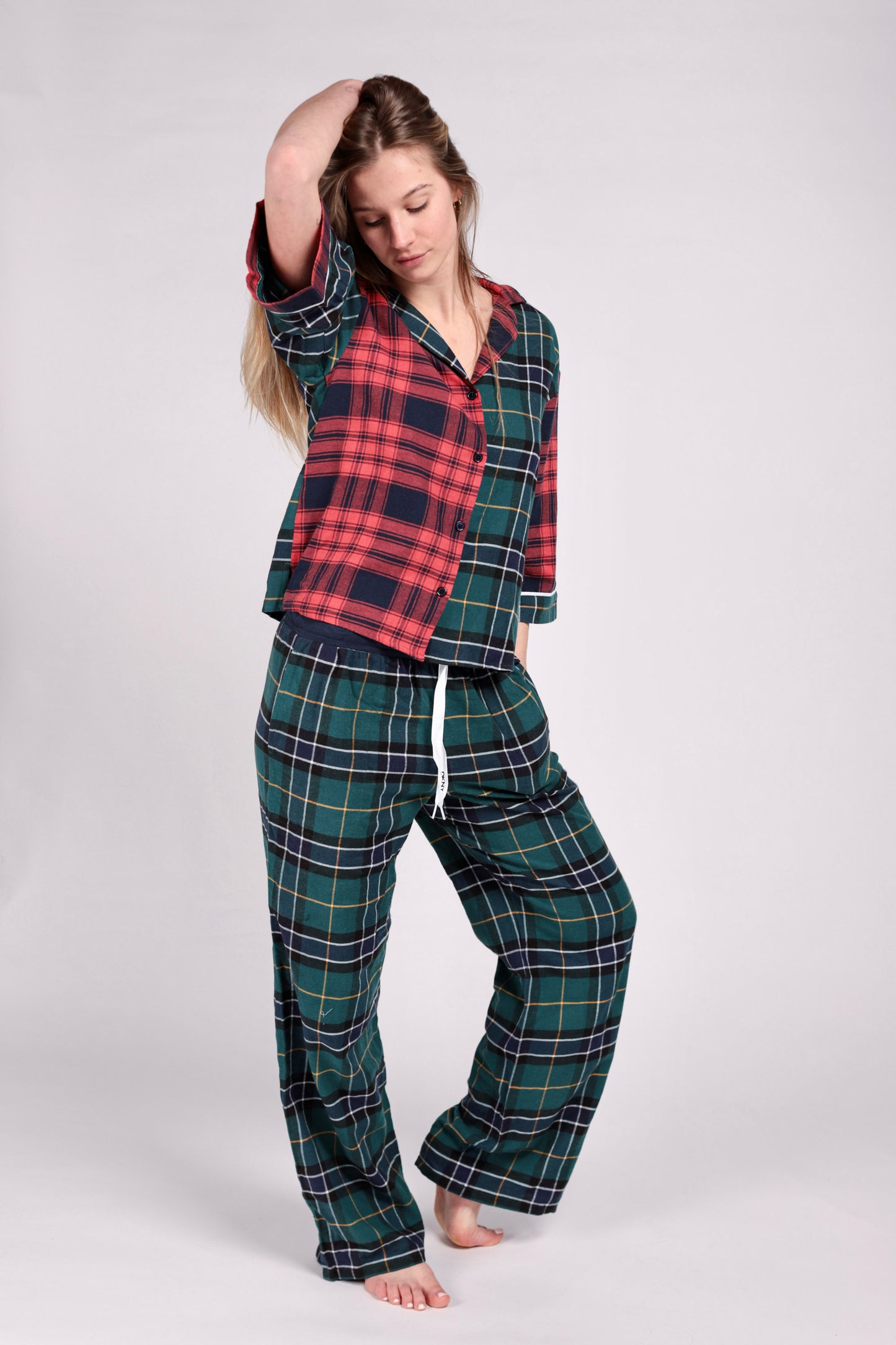DKNY- flanelowa piżama w kratę