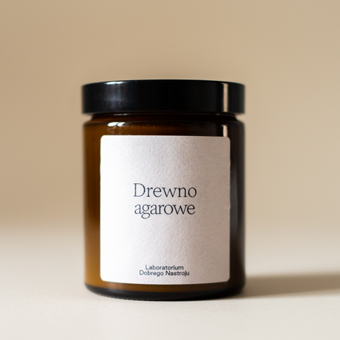 Świeca sojowa: Drewno agarowe 180ml