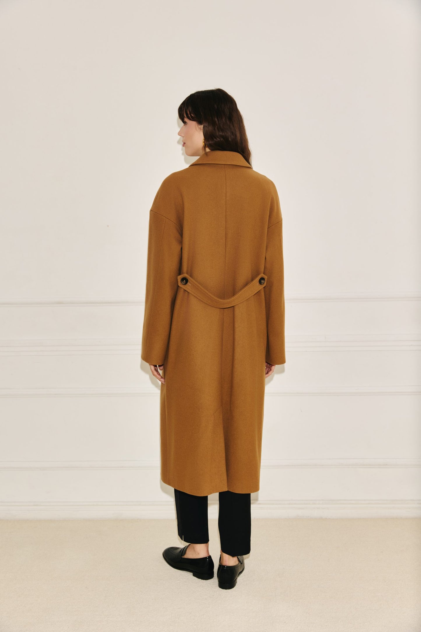 Płaszcz dwurzędowy karmelowy