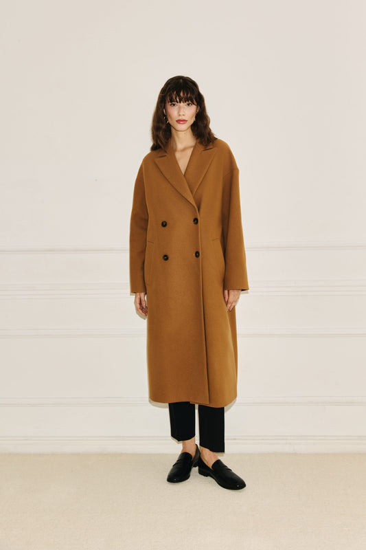 Płaszcz dwurzędowy karmelowy